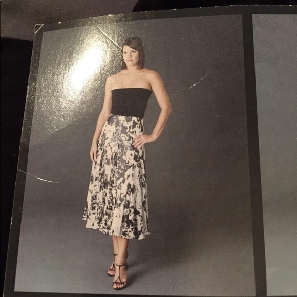 NWT Leopard dress size mefium - Picture 9 of 9